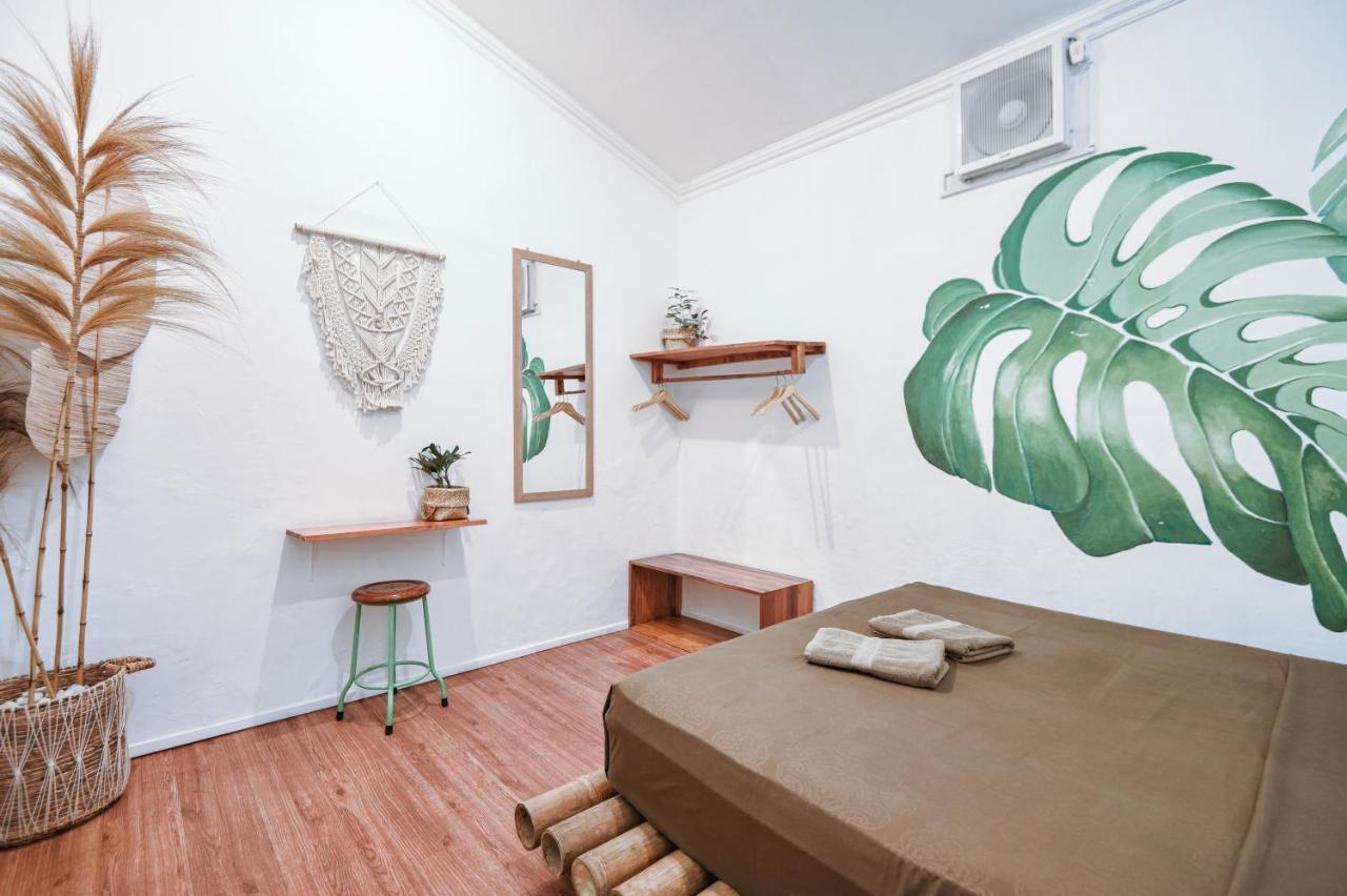 Snooze Hotel Yogyakarta Exterior photo
