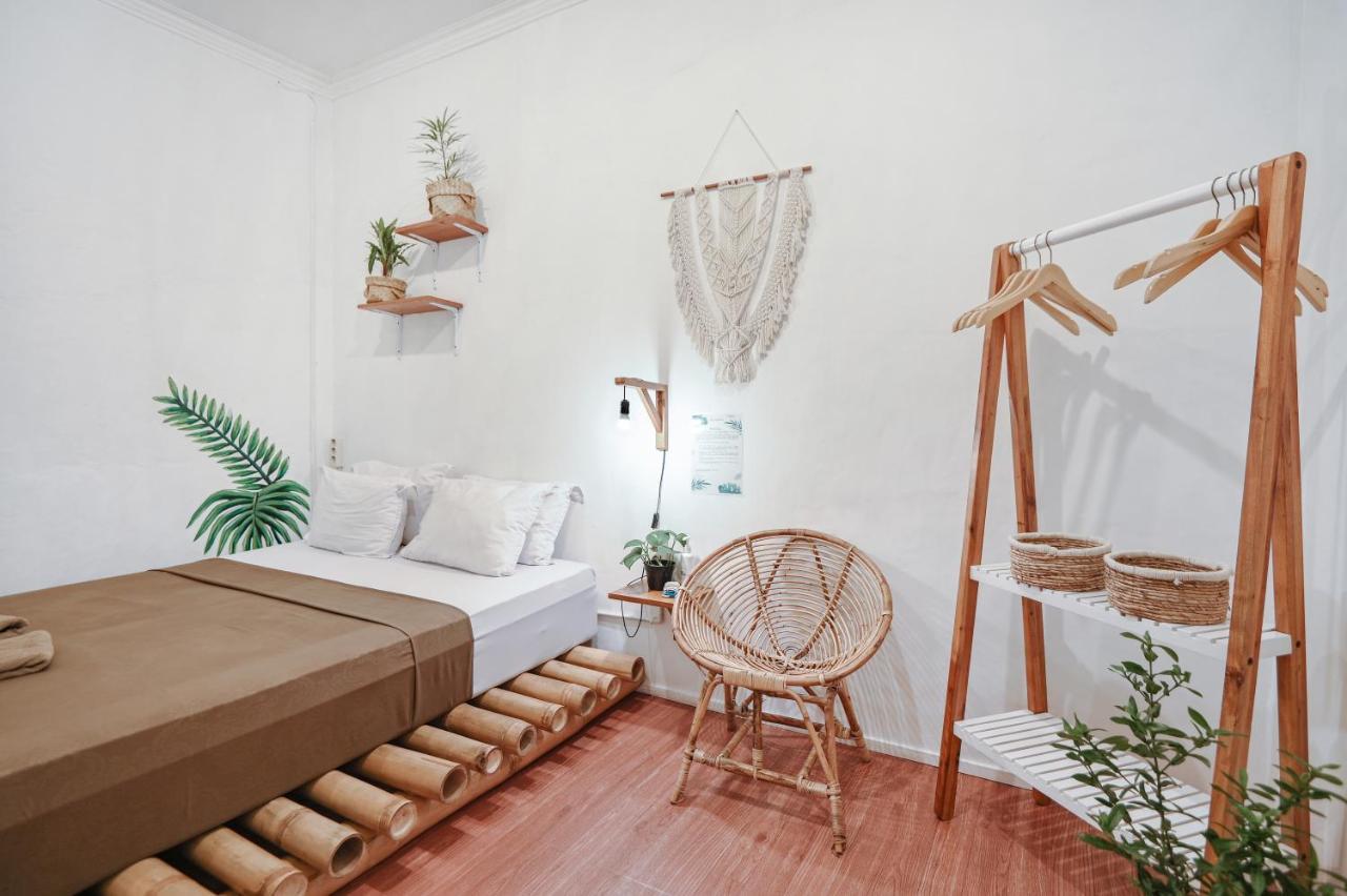 Snooze Hotel Yogyakarta Exterior photo