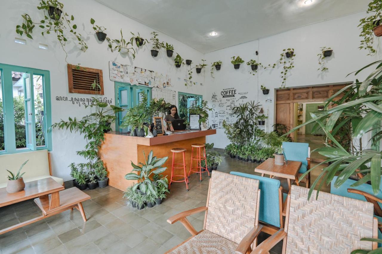 Snooze Hotel Yogyakarta Exterior photo