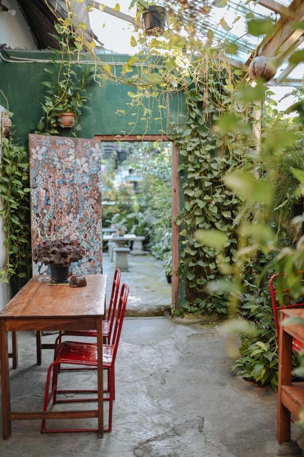 Snooze Hotel Yogyakarta Exterior photo