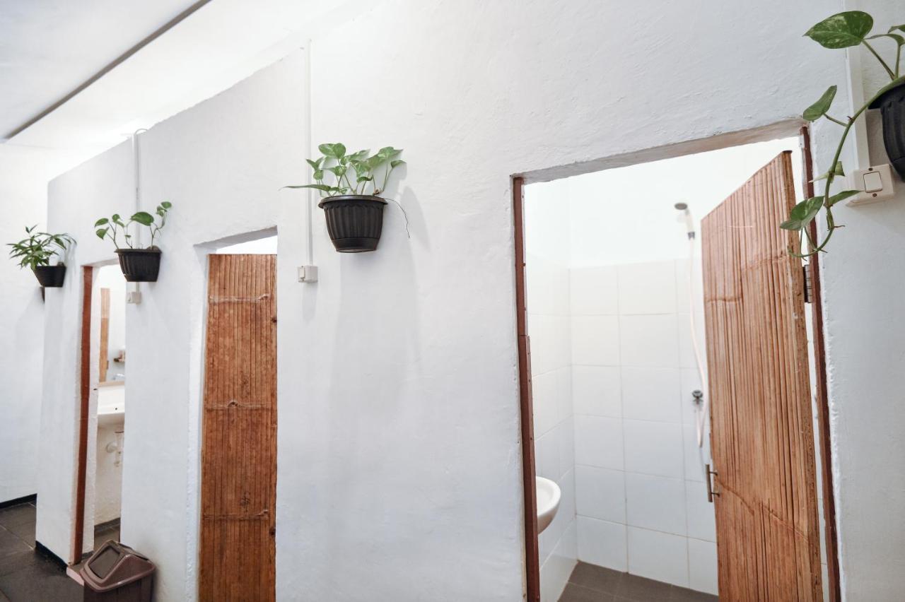 Snooze Hotel Yogyakarta Exterior photo