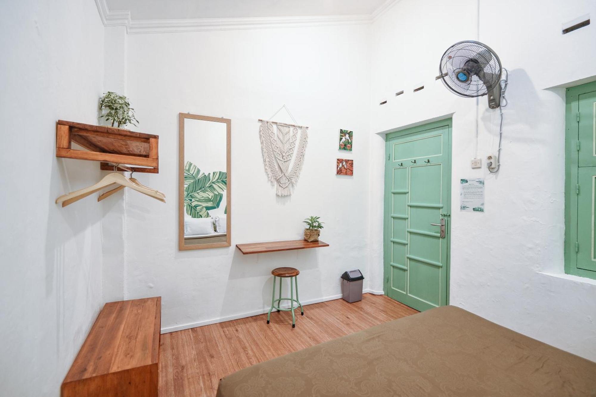Snooze Hotel Yogyakarta Room photo