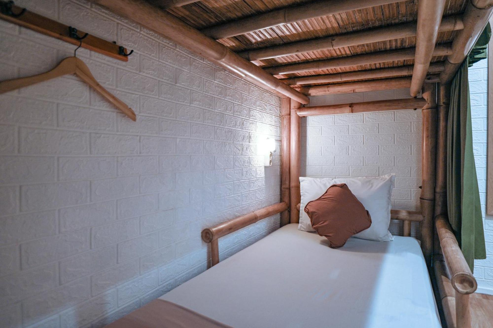 Snooze Hotel Yogyakarta Room photo