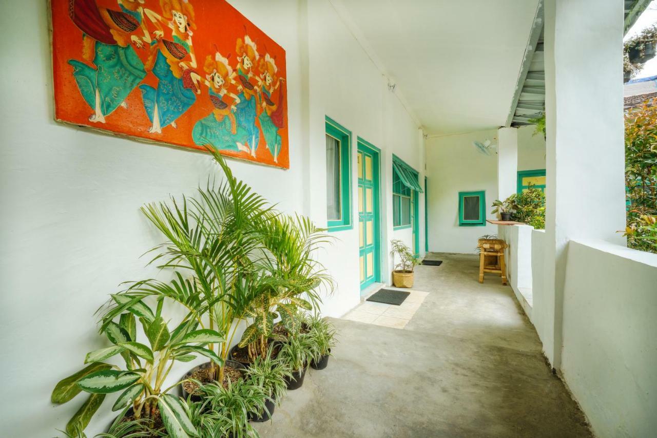 Snooze Hotel Yogyakarta Exterior photo
